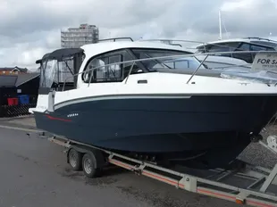 Beneteau Antares 8 OB usato - foto 1