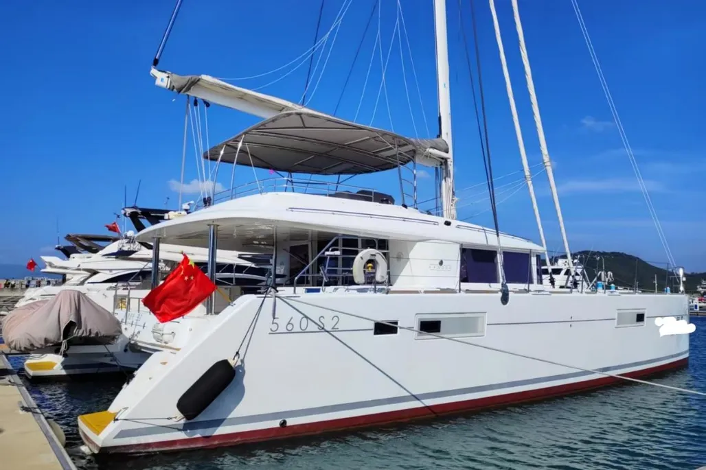 Lagoon 560 S2 usato - foto 1