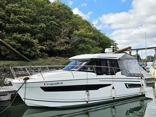 Jeanneau Merry Fisher 895 Offshore used - photo 1