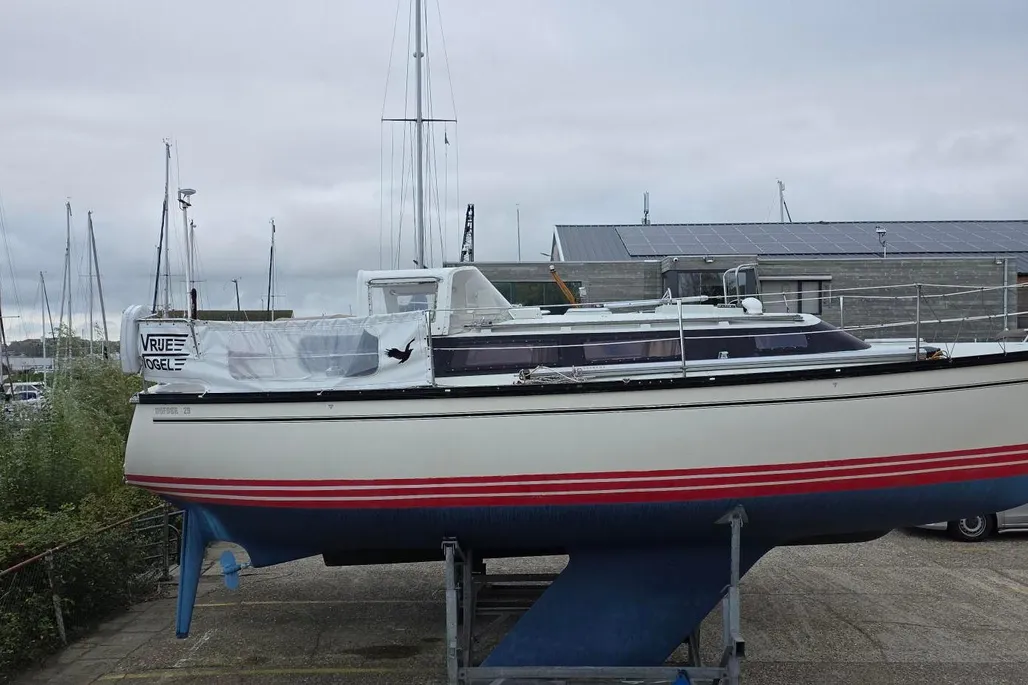 Dufour 29 used - photo 1