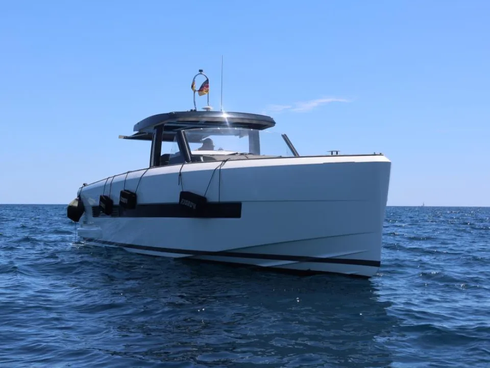 Fjord 42 Open used - photo 1