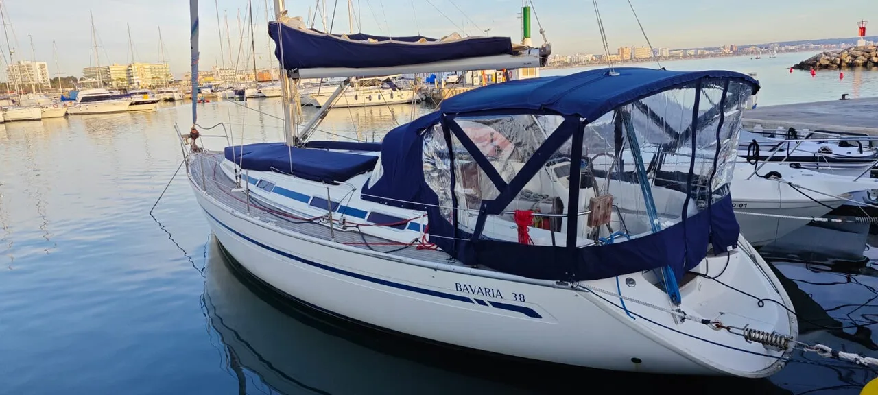 Bavaria Yachts 38 Cruiser gebraucht - Foto 1