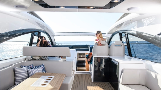 Fairline Targa 45 OPEN used - photo 1
