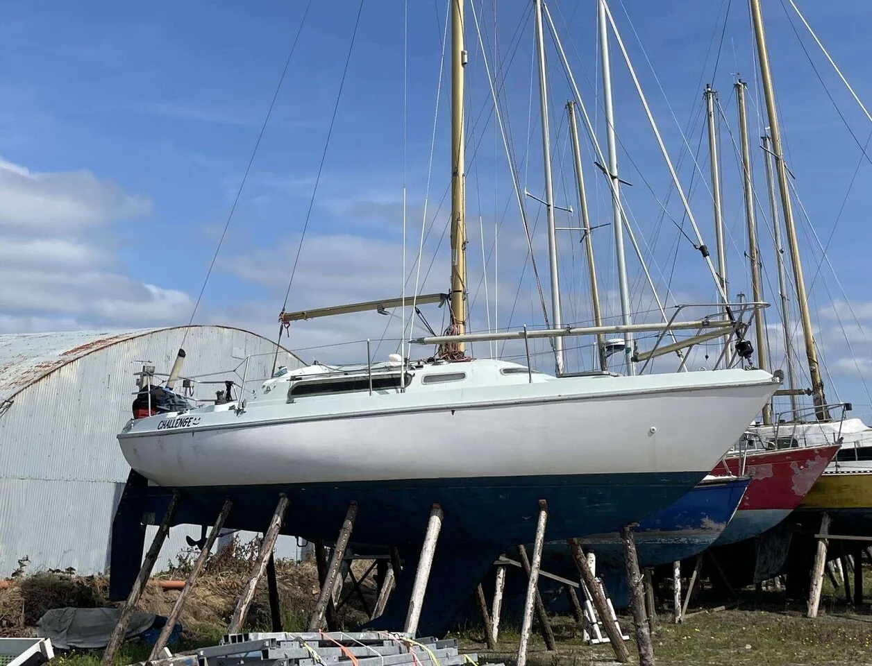 Camper & Nicholsons 30 used - photo 1
