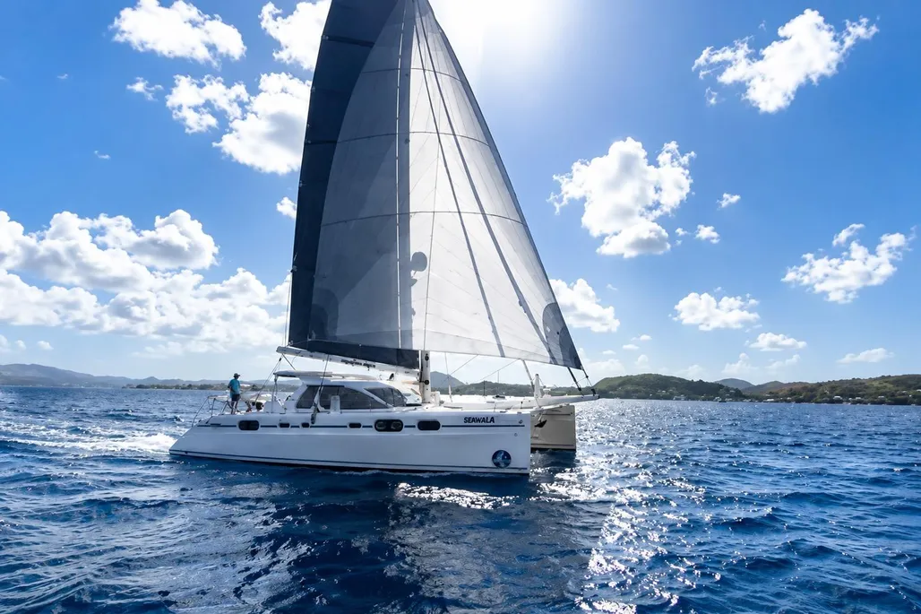 Catana 582 used - photo 1