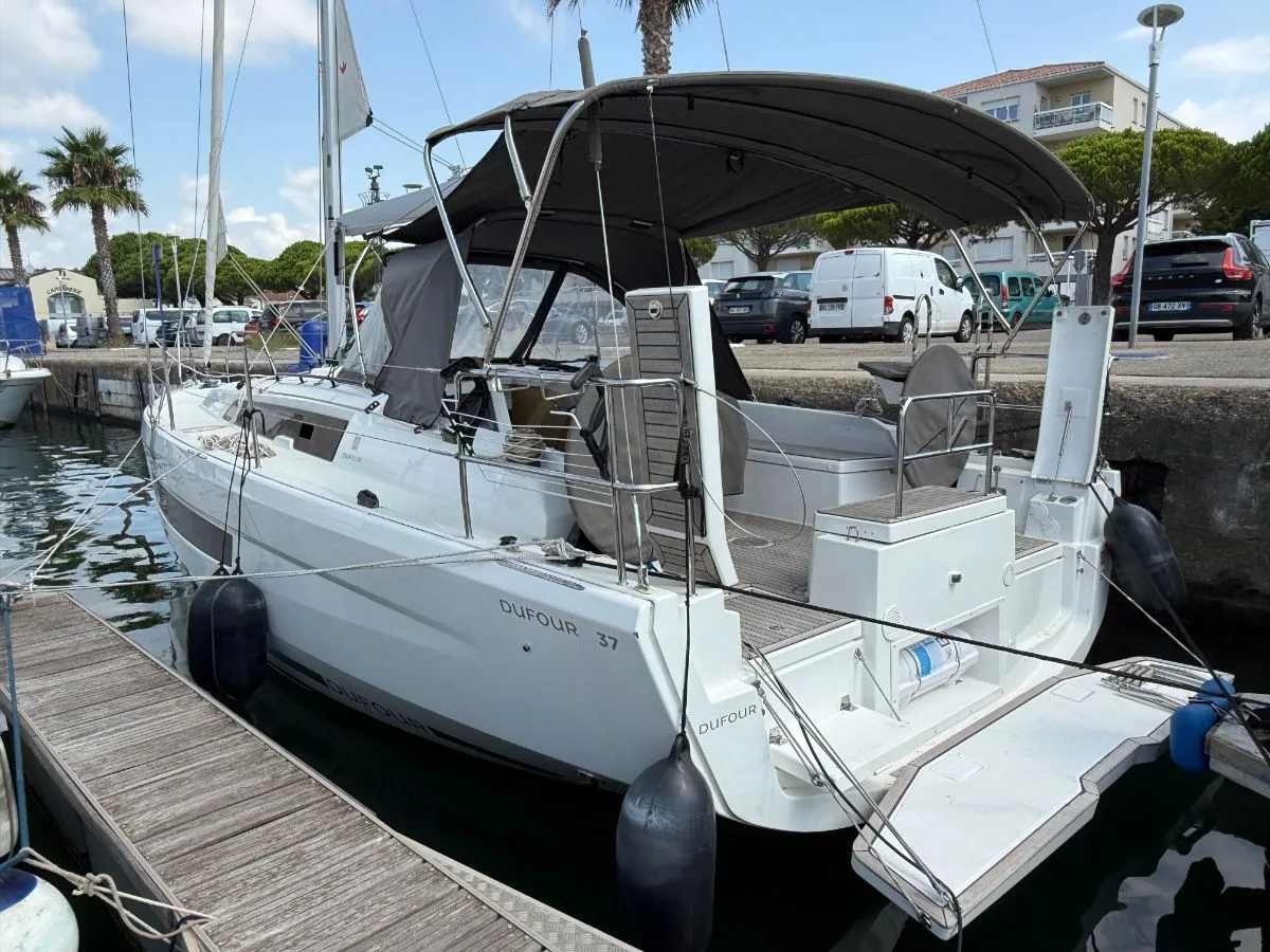 Dufour 37 gebraucht - Foto 1