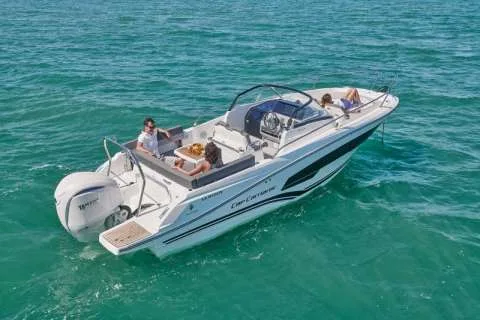 Jeanneau Cap Camarat 7.5 WA Serie 3 gebraucht - Foto 1