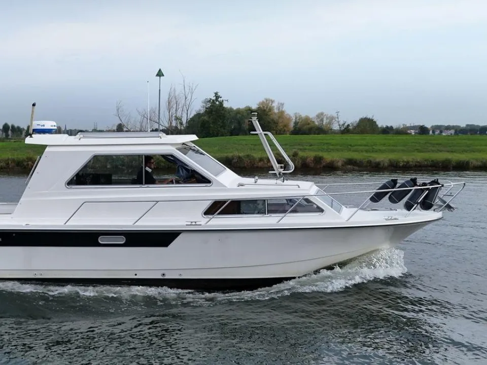 Marco Yachts 860 SA used - photo 1