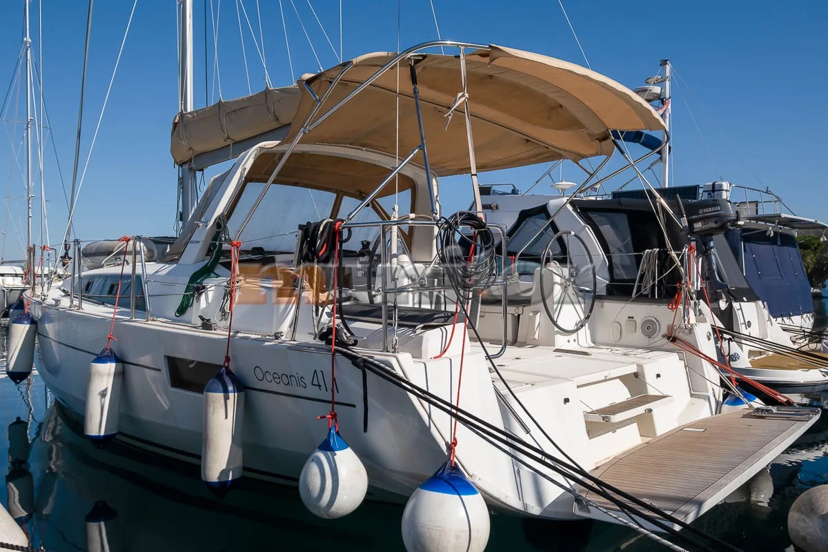 Beneteau Oceanis 41.1 usato - foto 1