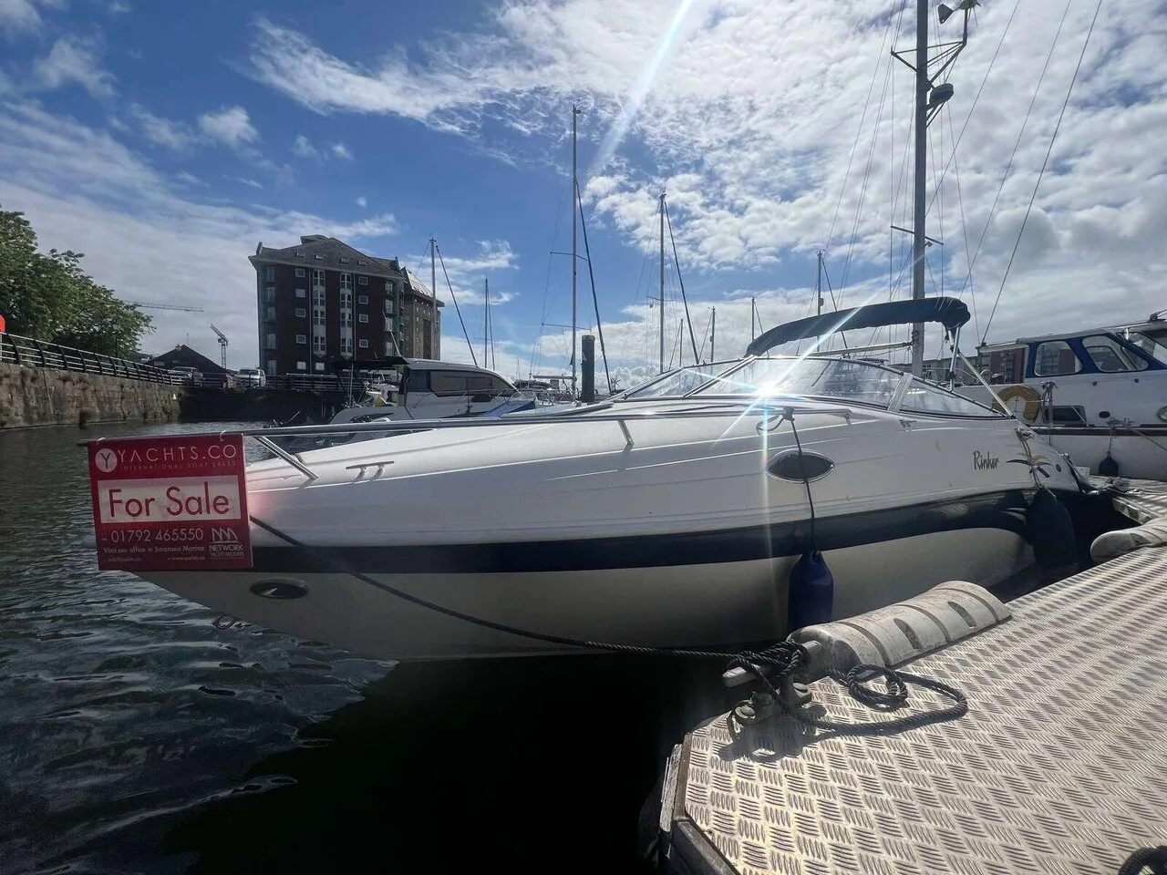 Rinker 232 Captiva Cuddy used - photo 1