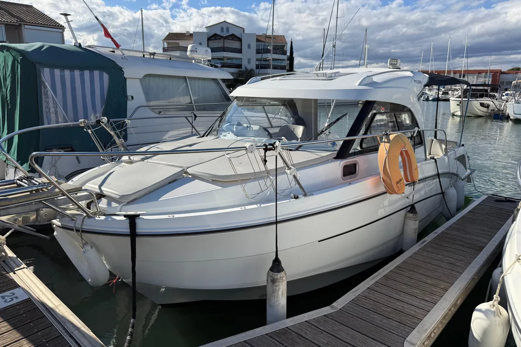 Beneteau Antares 8 d'occasion - photo 1
