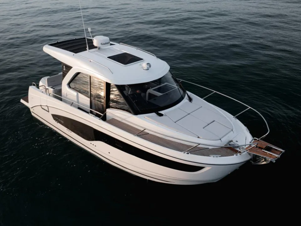 Beneteau Antares 9 V2 New Modell !!! usato - foto 1