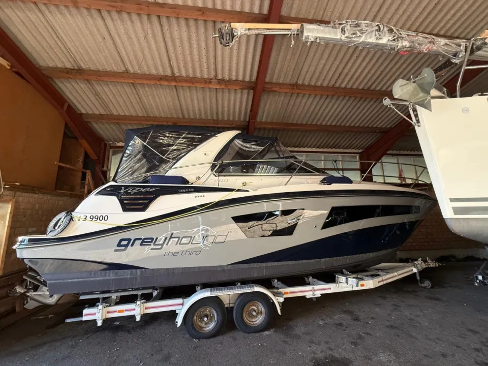 Viper 323 S used - photo 1