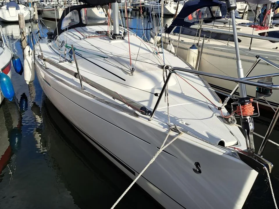 Beneteau First 31.7 used - photo 1