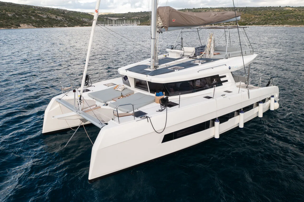 Cervetti 44 Sail used - photo 1