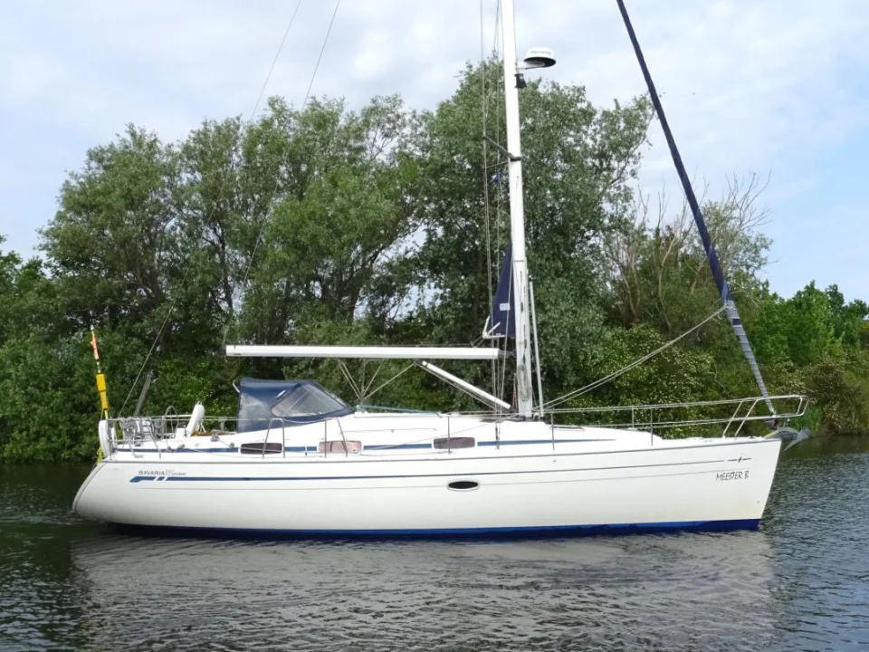 Bavaria Yachts 37-3 Cruiser used - photo 1