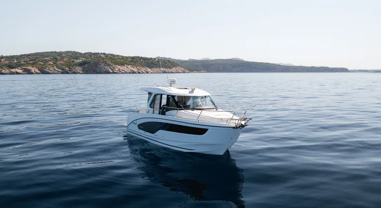 Beneteau Antares 9