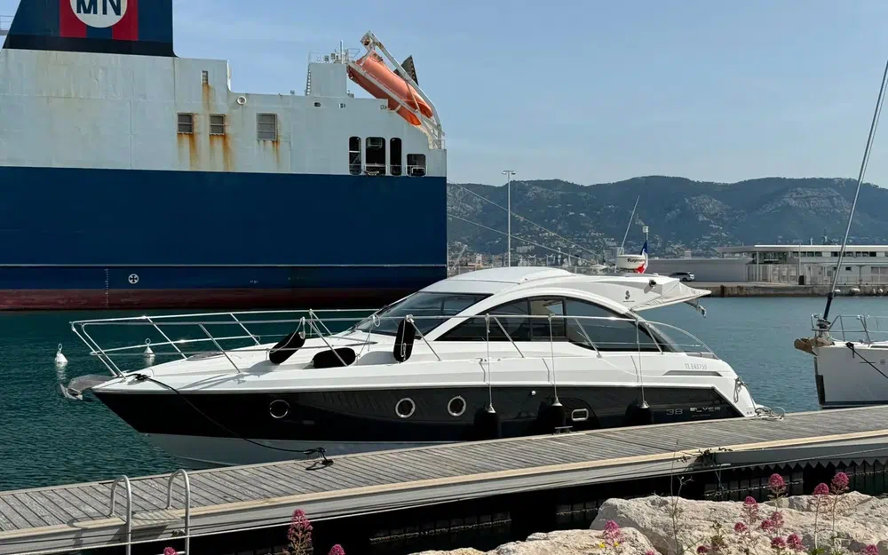 Beneteau Grand Turismo GT 38 usato - foto 1