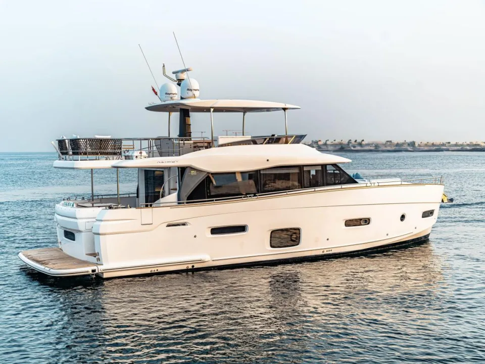 Azimut Magellano 66 gebraucht - Foto 1