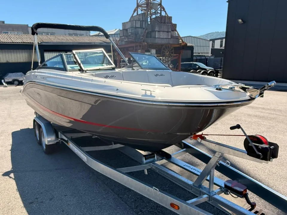 Sea Ray SPX 230 Ltd. Edition gebraucht - Foto 1