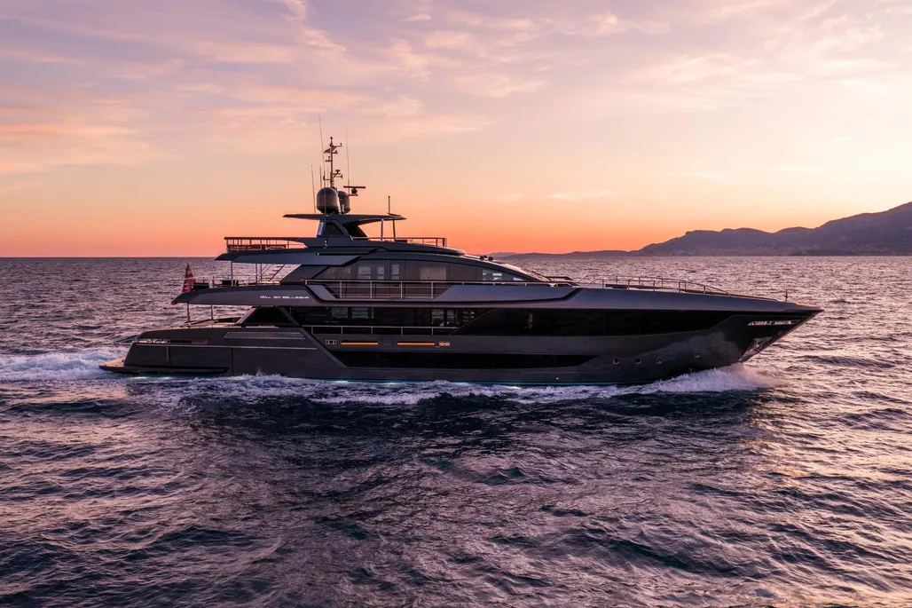 Riva 130' Bellissima gebraucht - Foto 1