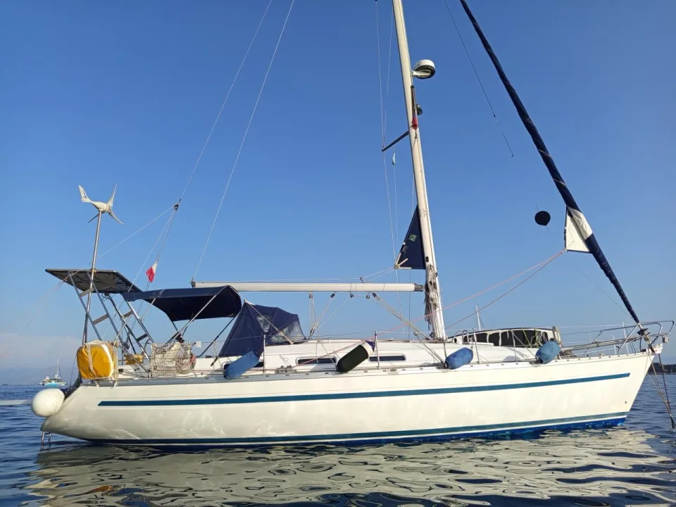 Bavaria Yachts 38 Holiday used - photo 1