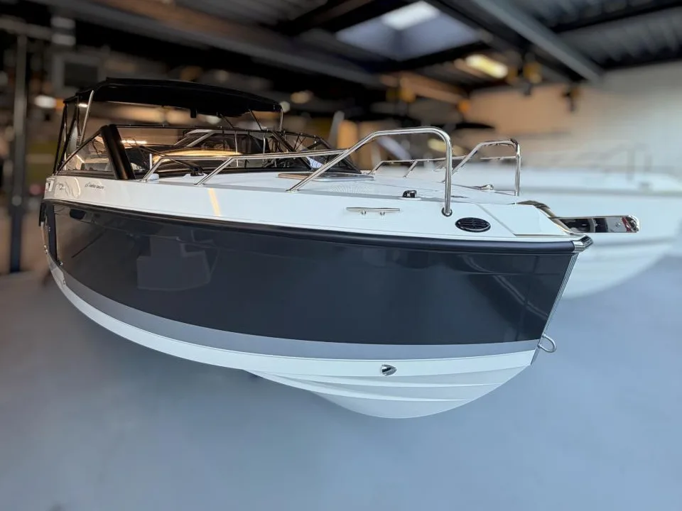 Quicksilver 675 Cruiser usato - foto 1