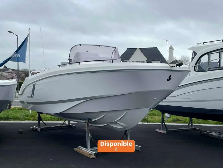 Beneteau FLYER 9 SPACEDECK usato - foto 1