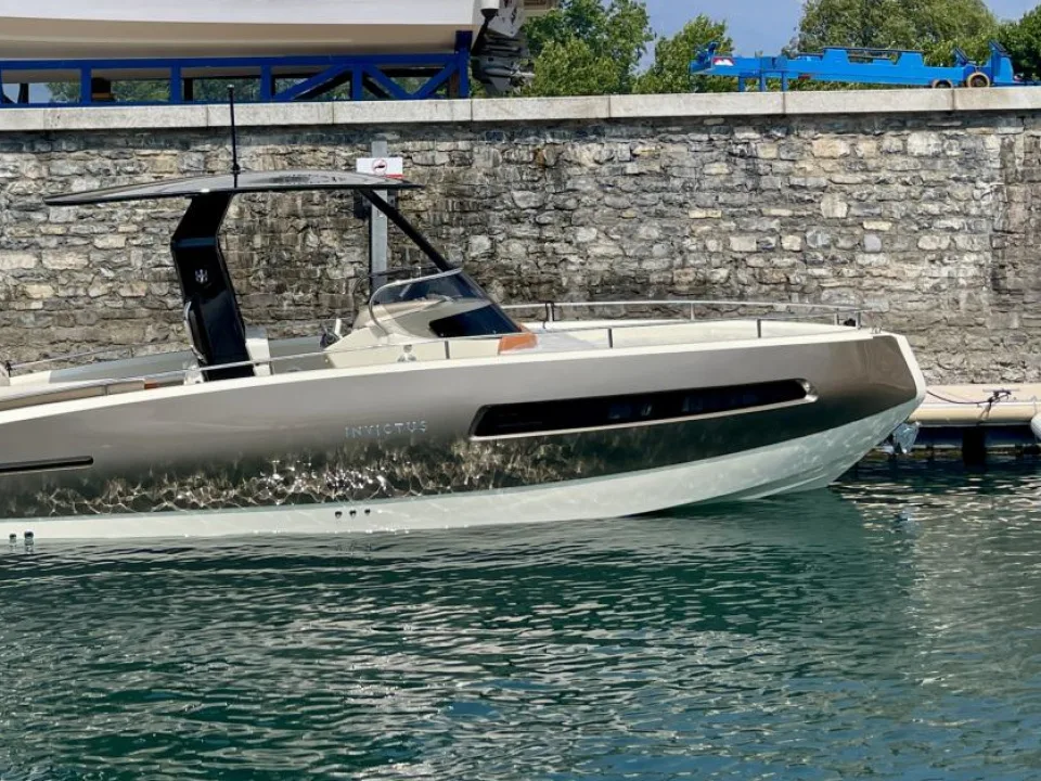 Invictus 280 GT NUOVA used - photo 1