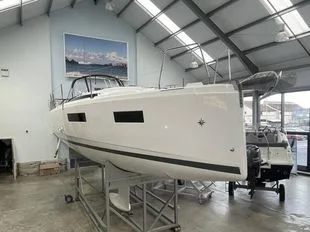 Jeanneau Sun Odyssey 350 used - photo 1