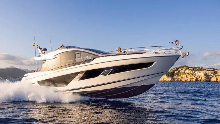 Sunseeker 65 Sport Yacht