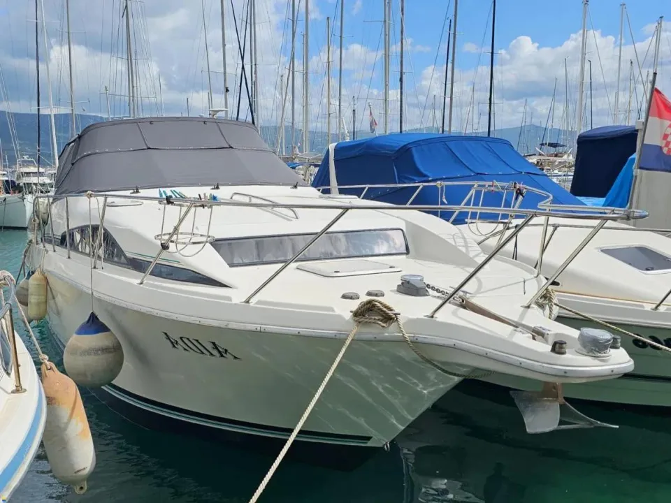 Bayliner 3255 Avanti Express Cruiser gebraucht - Foto 1