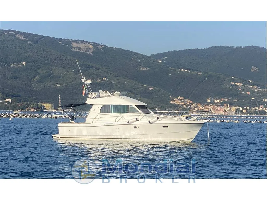 Beneteau Antares 10,80 d'occasion - photo 1