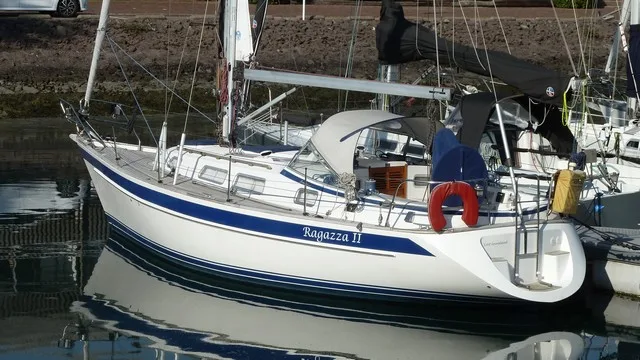Hallberg-Rassy 34 used - photo 1