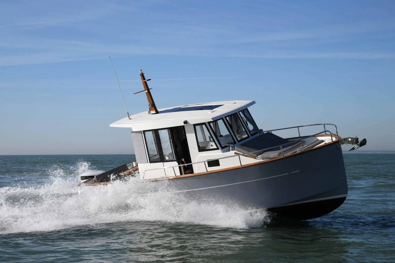 Rhéa Marine 29 hb timonier used - photo 1