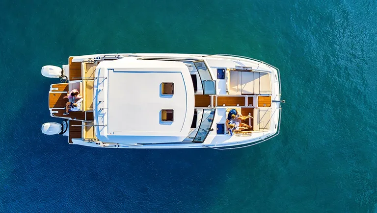Aquila 36 Sport