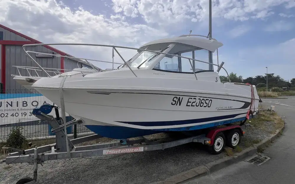 Beneteau ANTARES 580 usato - foto 1