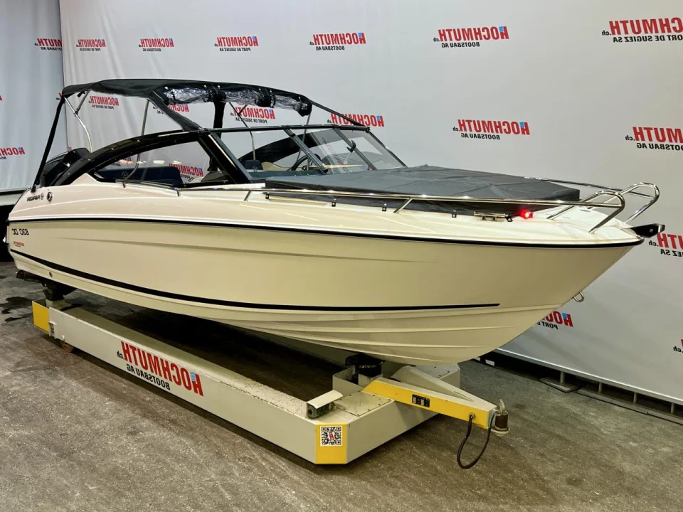 Parker 630 Day Cruiser used - photo 1