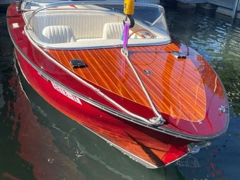 Boesch 580 Runabout d'occasion - photo 1