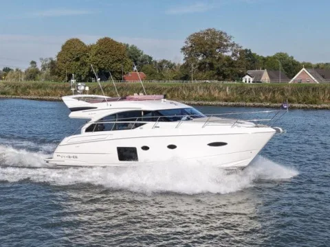Princess Yachts 52 used - photo 1