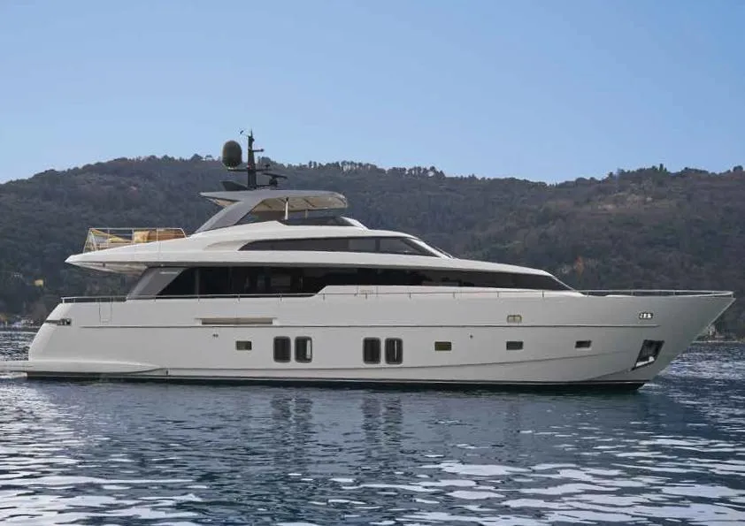 Sanlorenzo SL96 used - photo 1