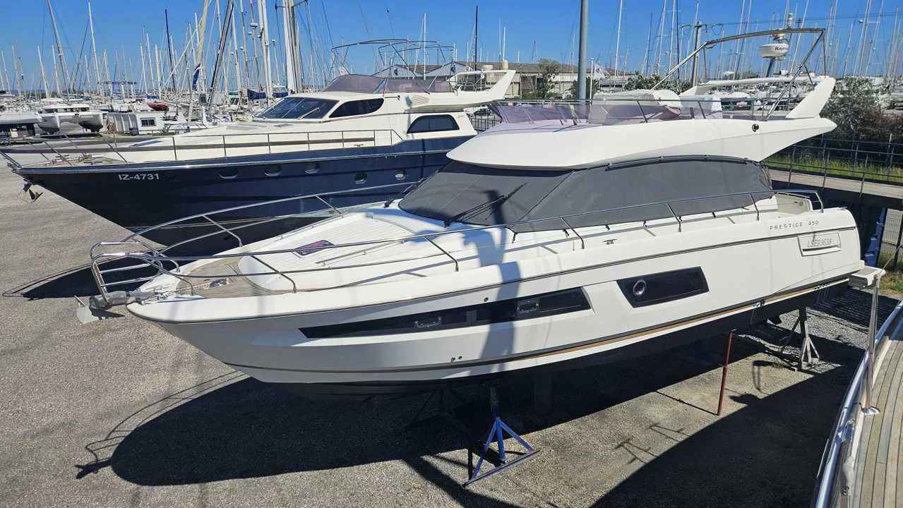 Jeanneau Prestige 450 gebraucht - Foto 1