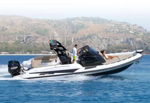 Ranieri Cayman 35.0 Executive used - photo 1