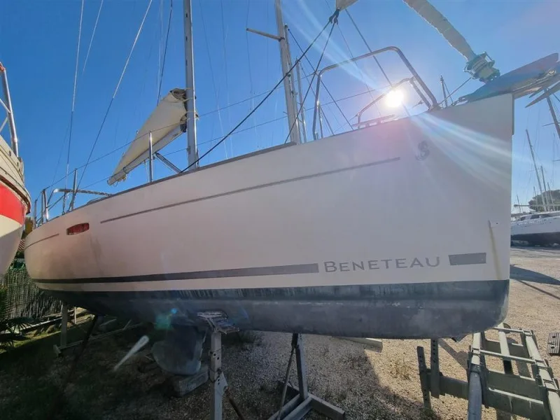 Beneteau Oceanis 31 usato - foto 1