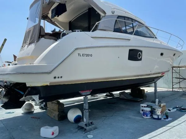 Prestige 390 S used - photo 1
