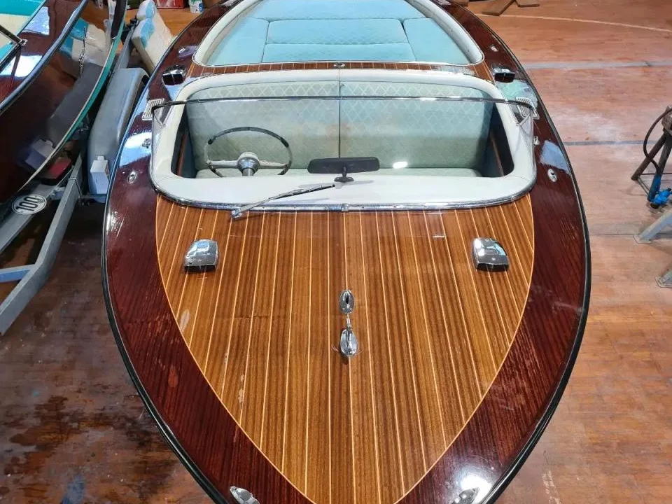Boesch 510 Mahagoni Holzboot d'occasion - photo 1
