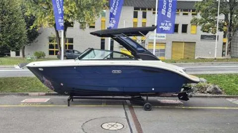 Sea Ray SDX 230 Europe used - photo 1