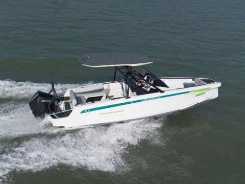 Axopar 22 T-Top Revolve gebraucht - Foto 1