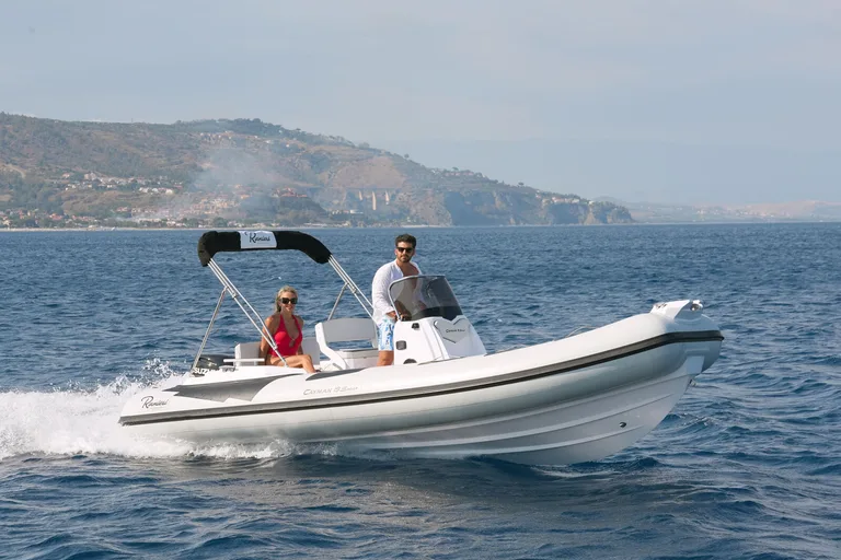 Ranieri International Cayman 19 Sport