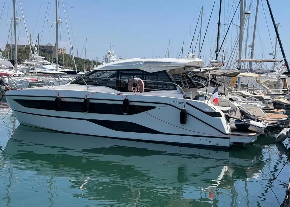 Bavaria Yachts SR36 used - photo 1